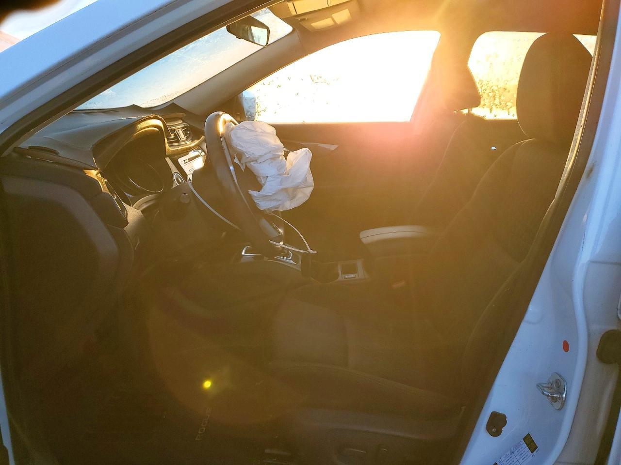 2017 Niss Rogue Sv - Фото 7