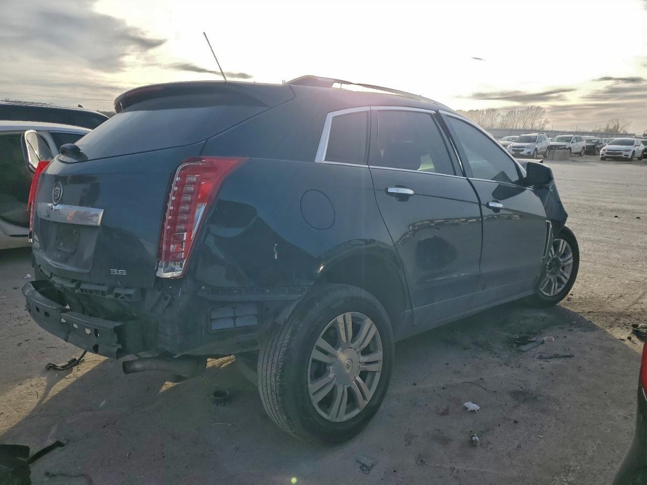 2015 Cadillac Srx Luxury Collection - Image 3