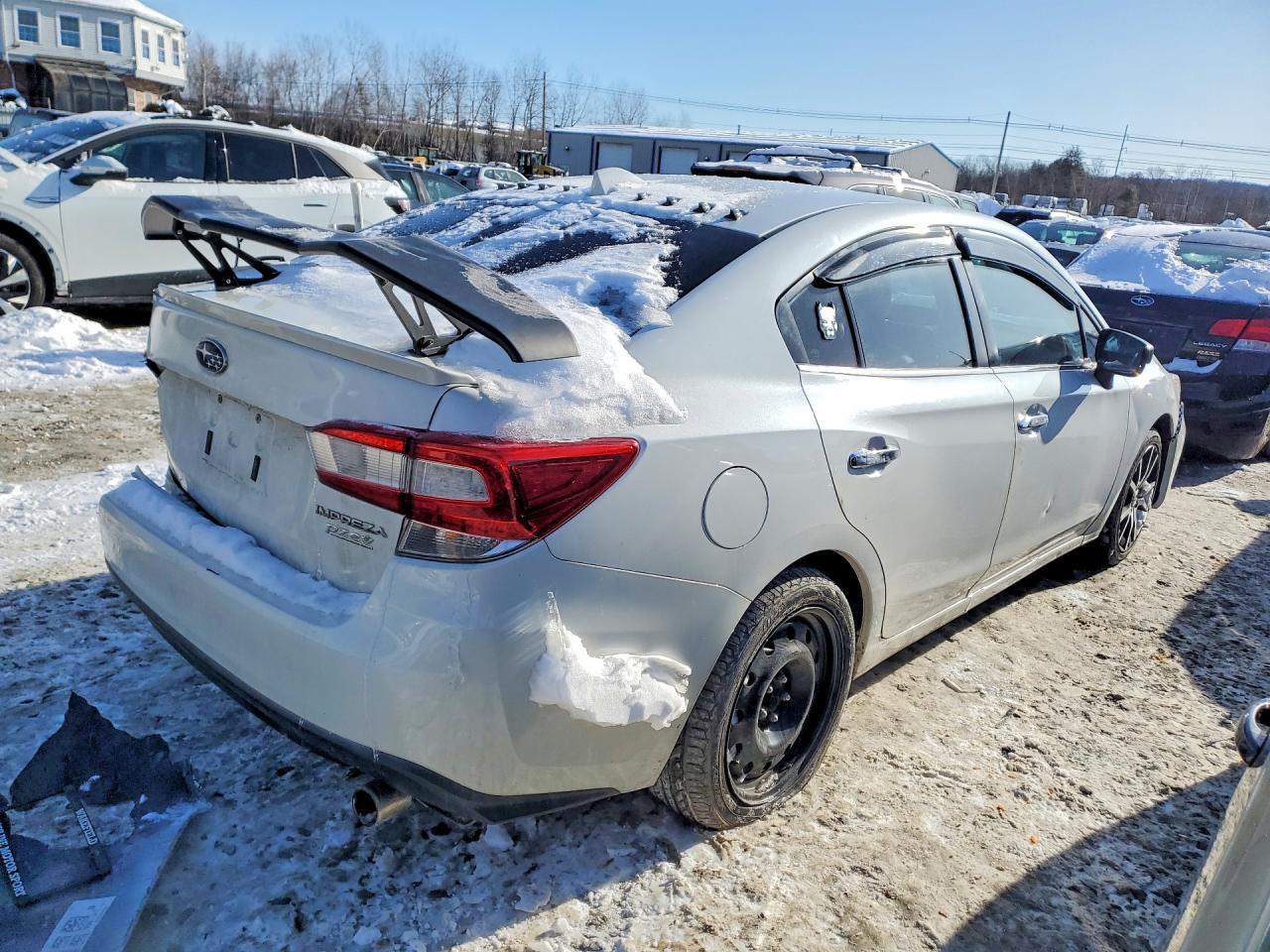 2017 Subaru Impreza Limited - Фото 3