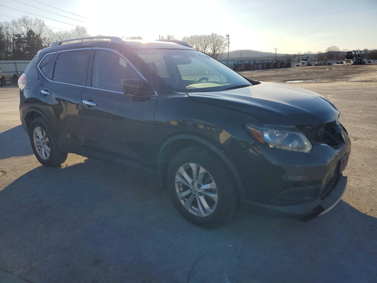2016 Nissan Rogue S - Фото 4