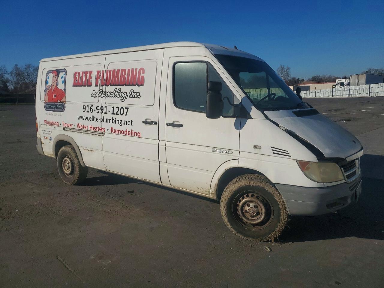 2006 Mercedes-Benz Sprinter 2500 Utility / Service Van - Image 4