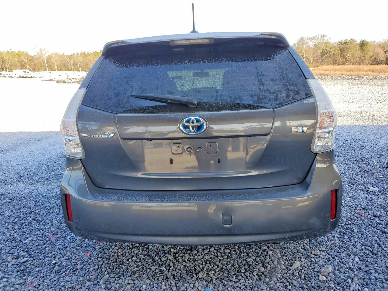 2013 Toyota Prius V - Фото 6