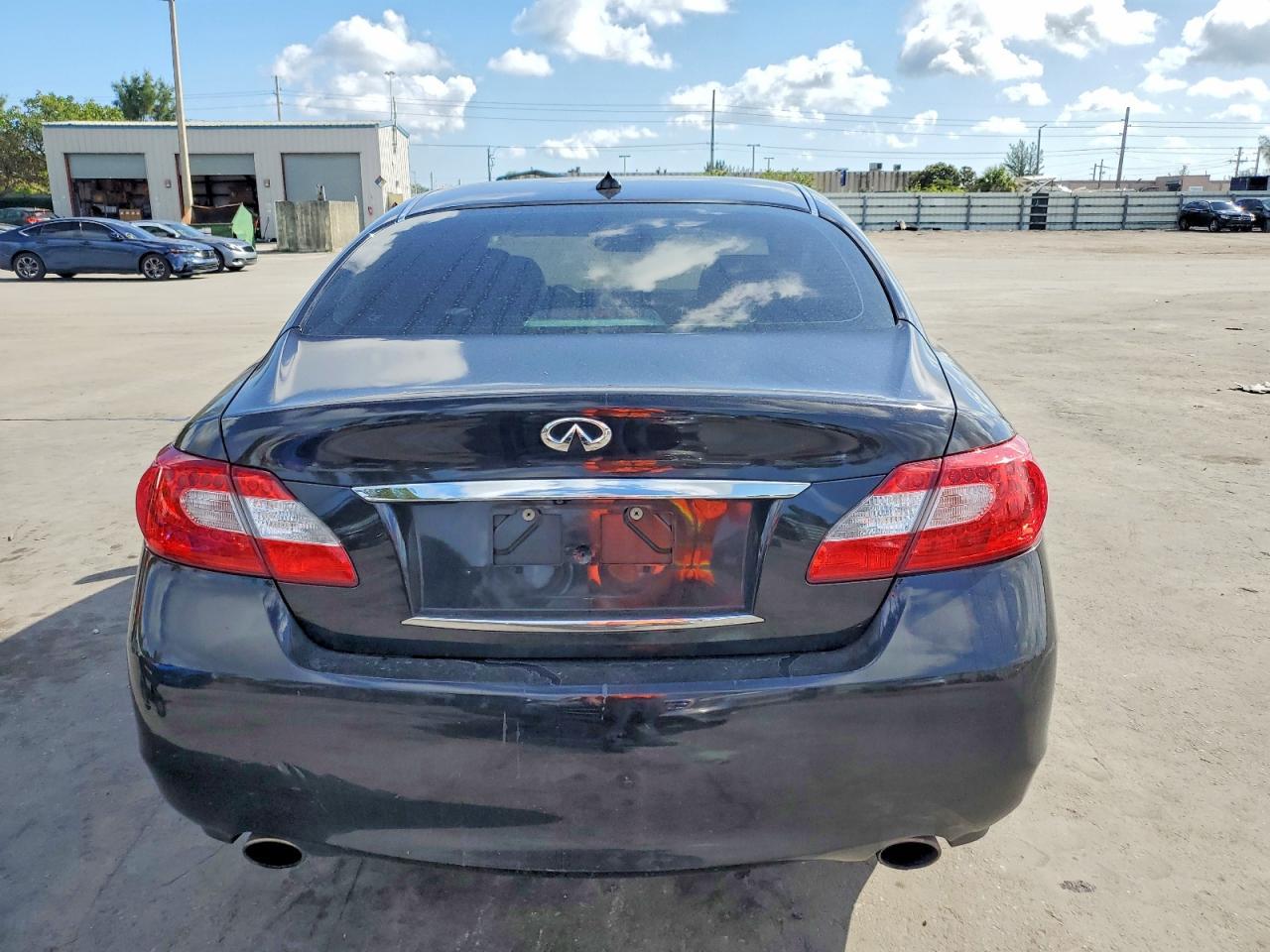 2012 Infiniti M37 X - Фото 6