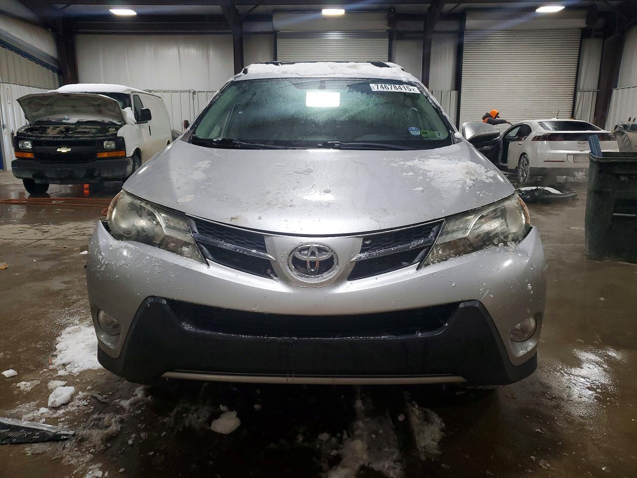2013 Toyota Rav4 Xle - Image 5