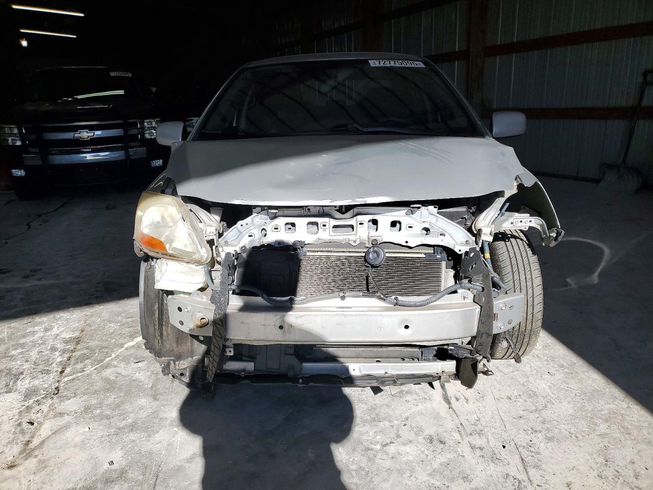 2008 Toyota Yaris - Image 5