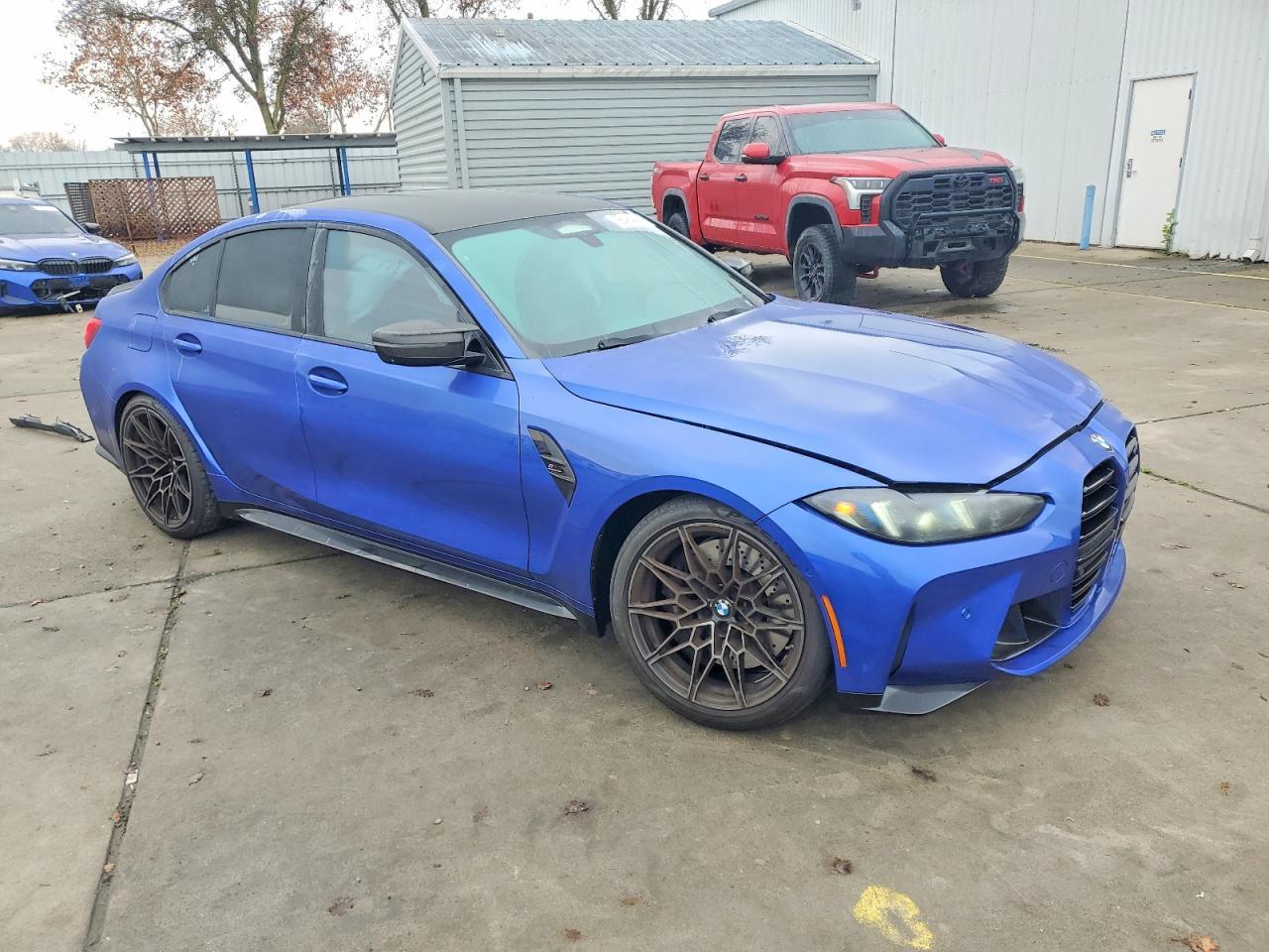 2025 BMW M3 Competition - Фото 4