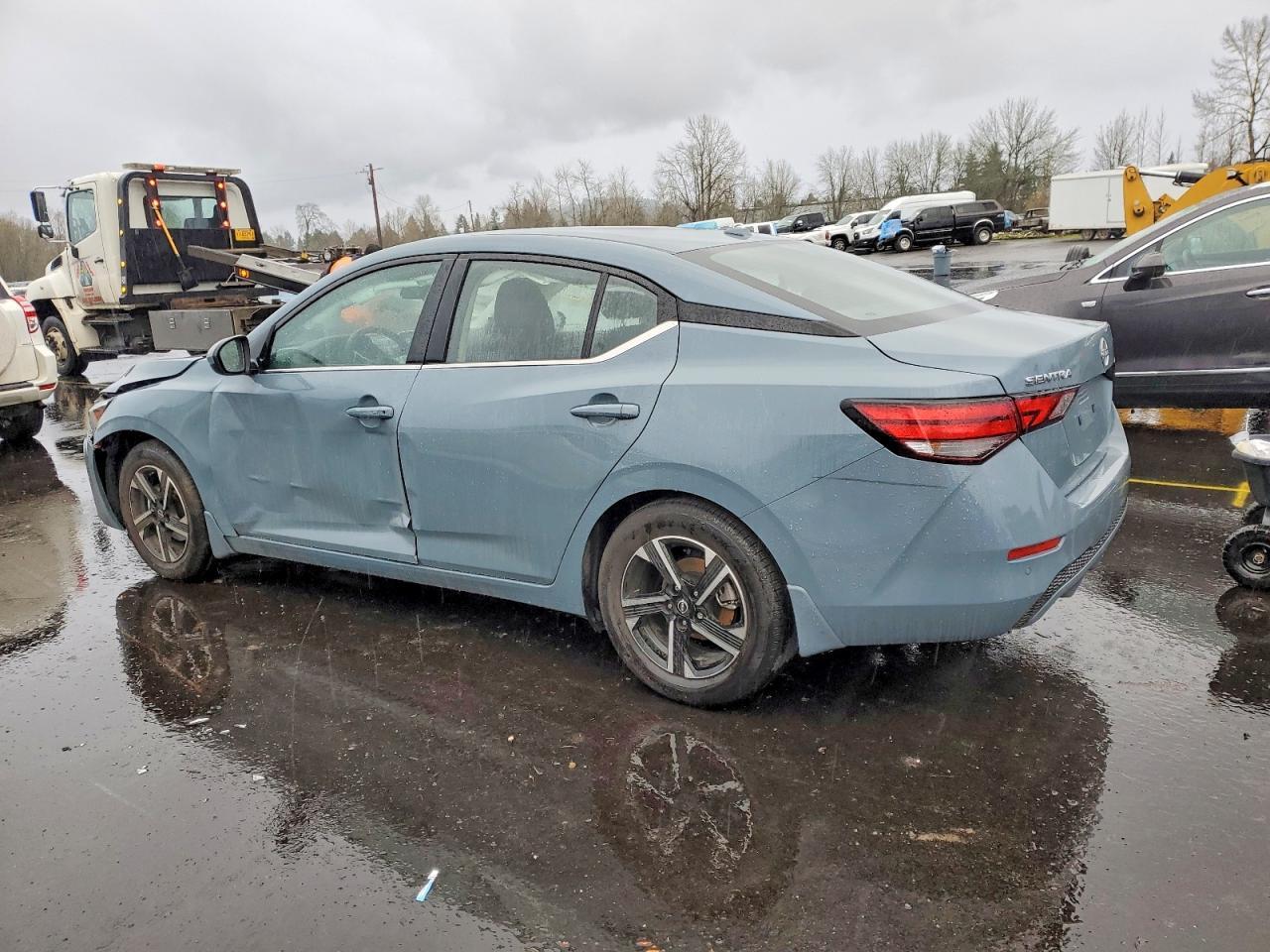2025 Nissan Sentra Sv - Image 2