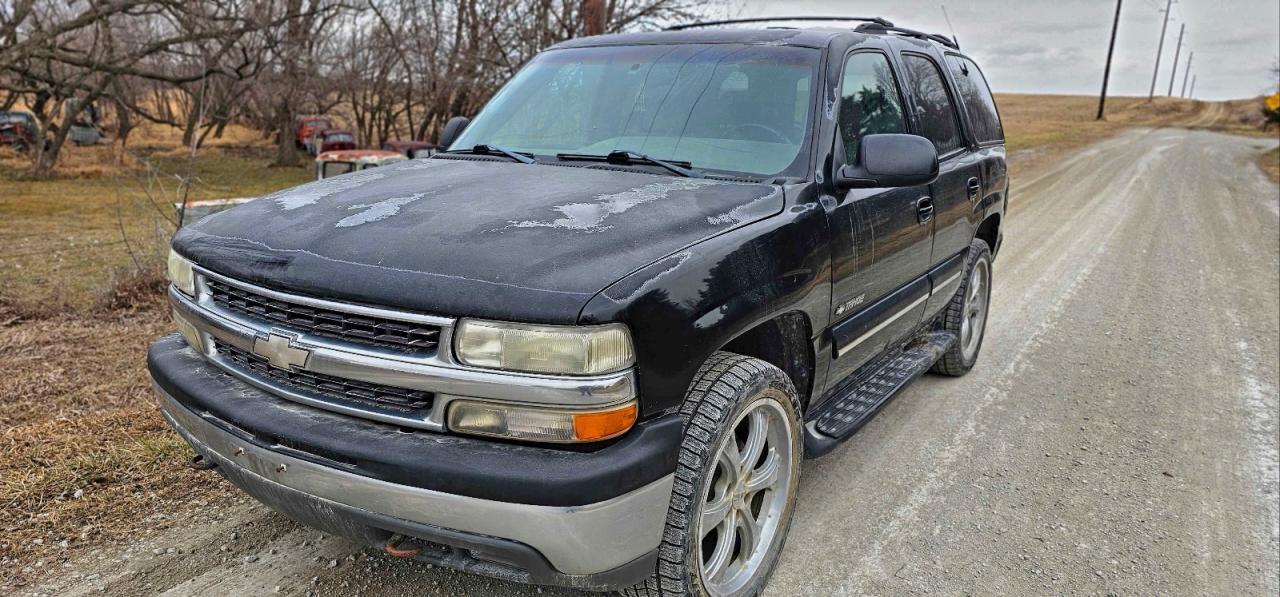 2001 Chevrolet Tahoe K1500 - Image 2