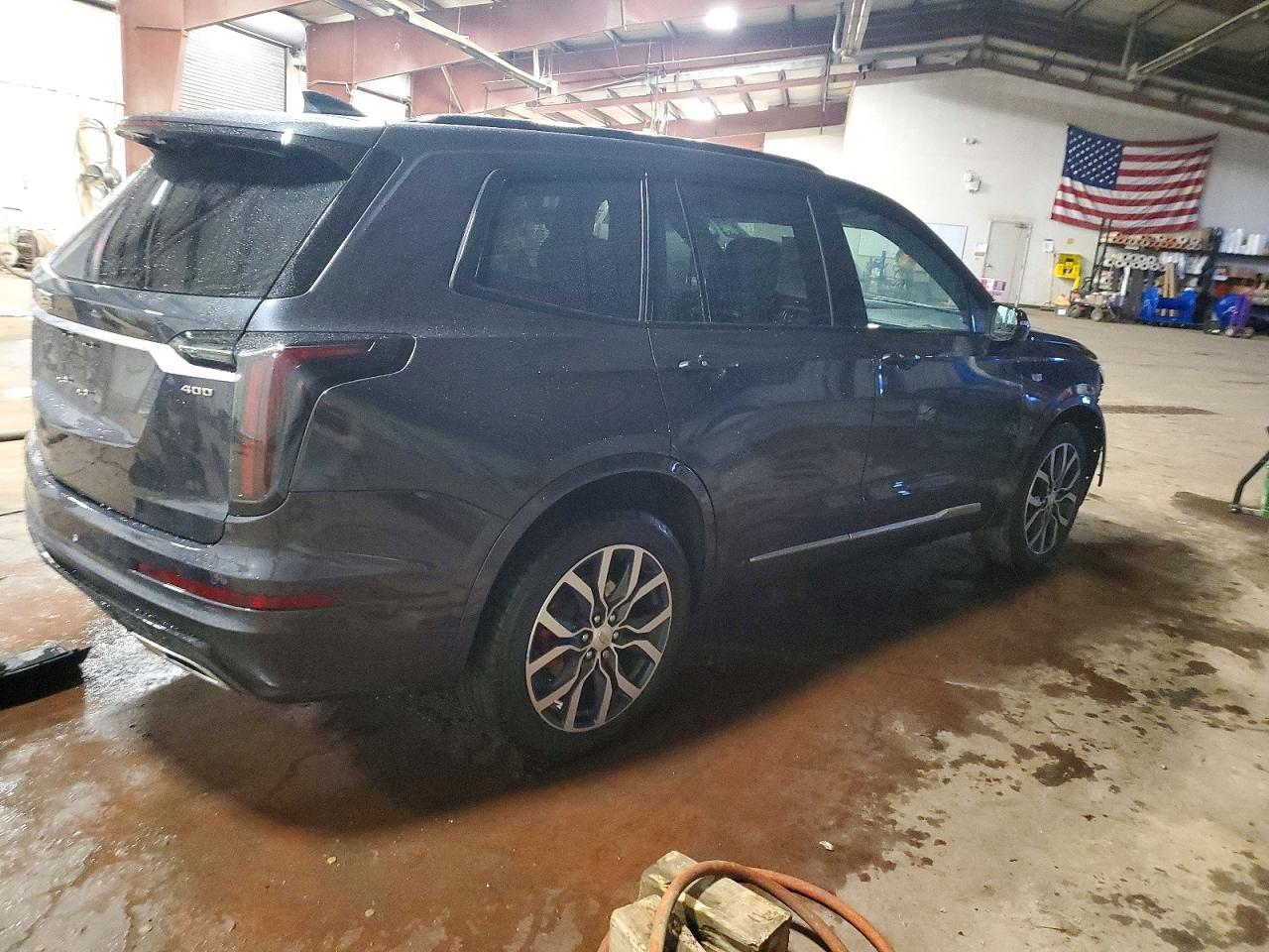 2022 Cadillac Xt6 Sport - Фото 3