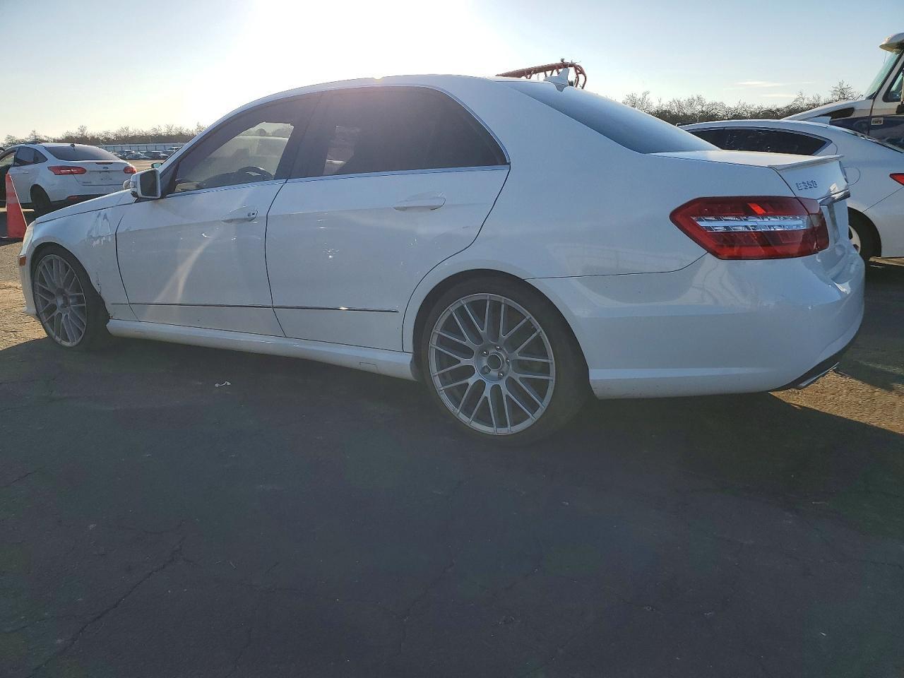 2013 Mercedes-Benz E 350 - Фото 2