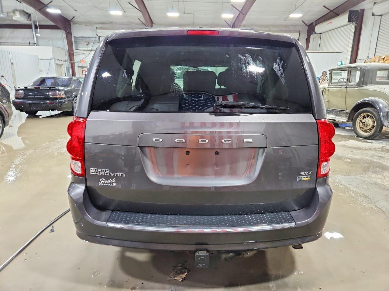 2017 Dodge Grand Caravan Sxt - Фото 6