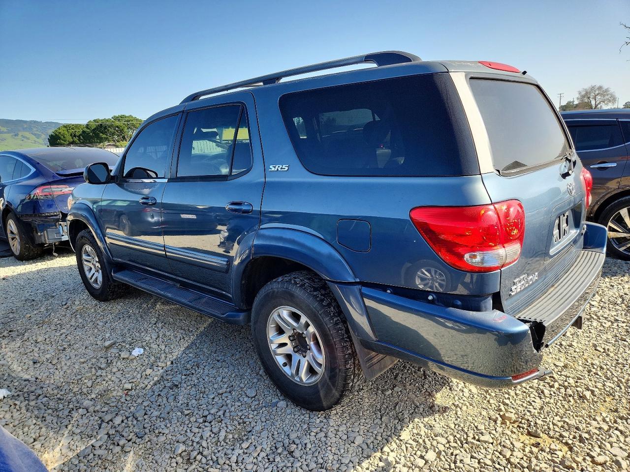 2006 Toyota Sequoia Sr5 - Фото 2