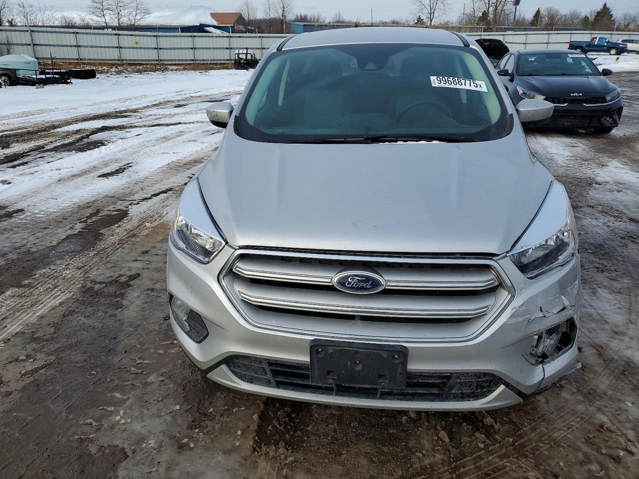 2019 Ford Escape Se - Фото 5