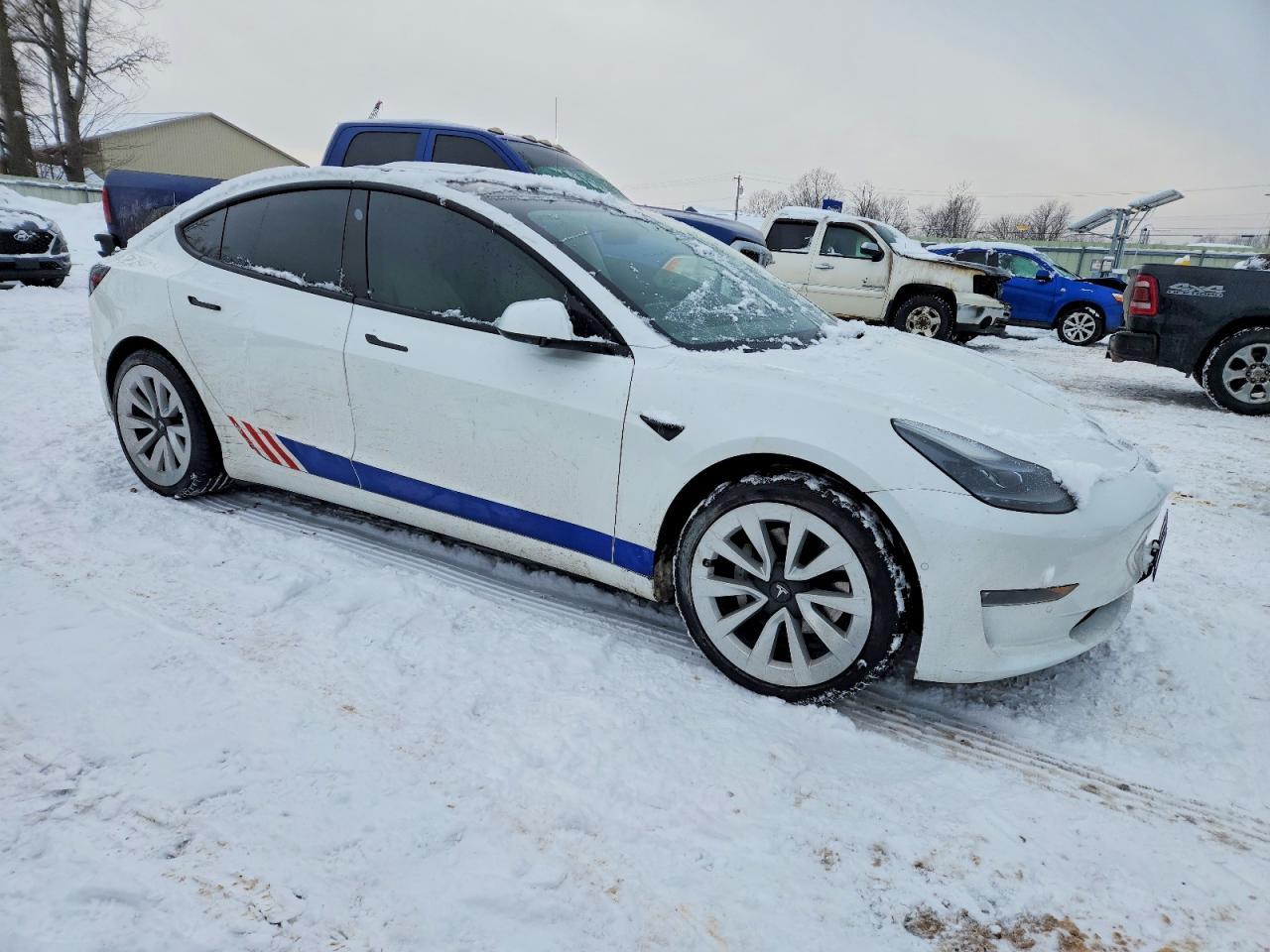 2021 Tesla Model 3 - Image 4