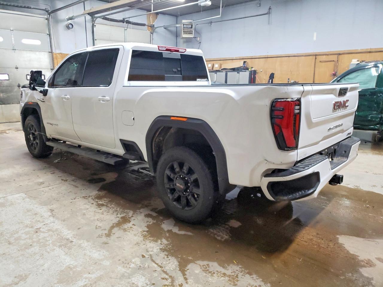 2026 GMC Sierra K2500 At4 - Фото 2