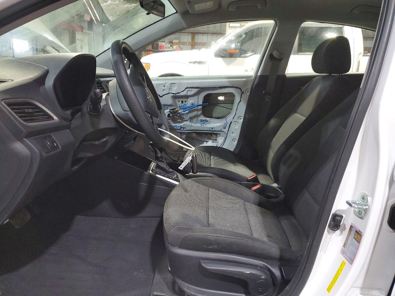 2022 Hyundai Accent Se - Фото 7