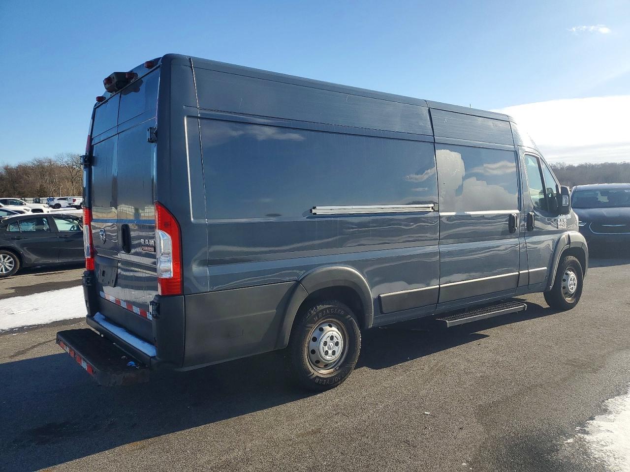 2020 Ram Promaster 3500 - Cargo Van ** Clean Title * Pri Fleet * Ck Eng Lt On ** - Фото 3