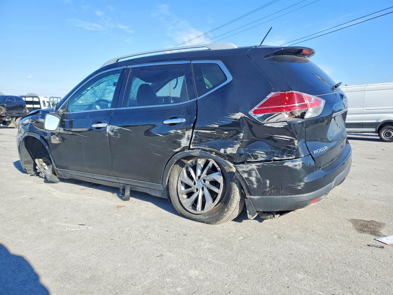 2014 Nissan Rogue S - Фото 2