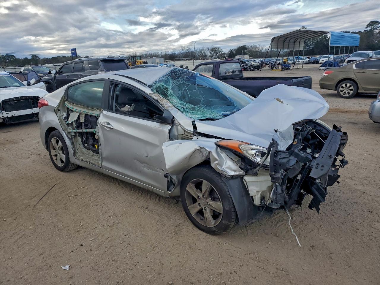 2013 Hyundai Elantra Gls - Фото 4