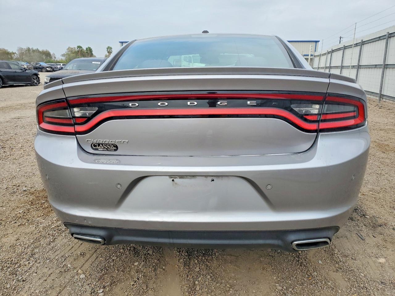2015 Dodge Charger Se - Image 6