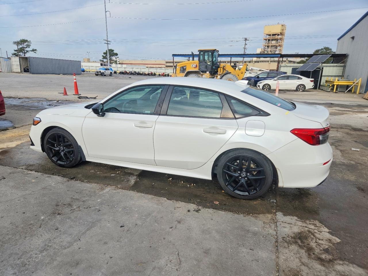2022 Honda Civic Sport - Фото 2