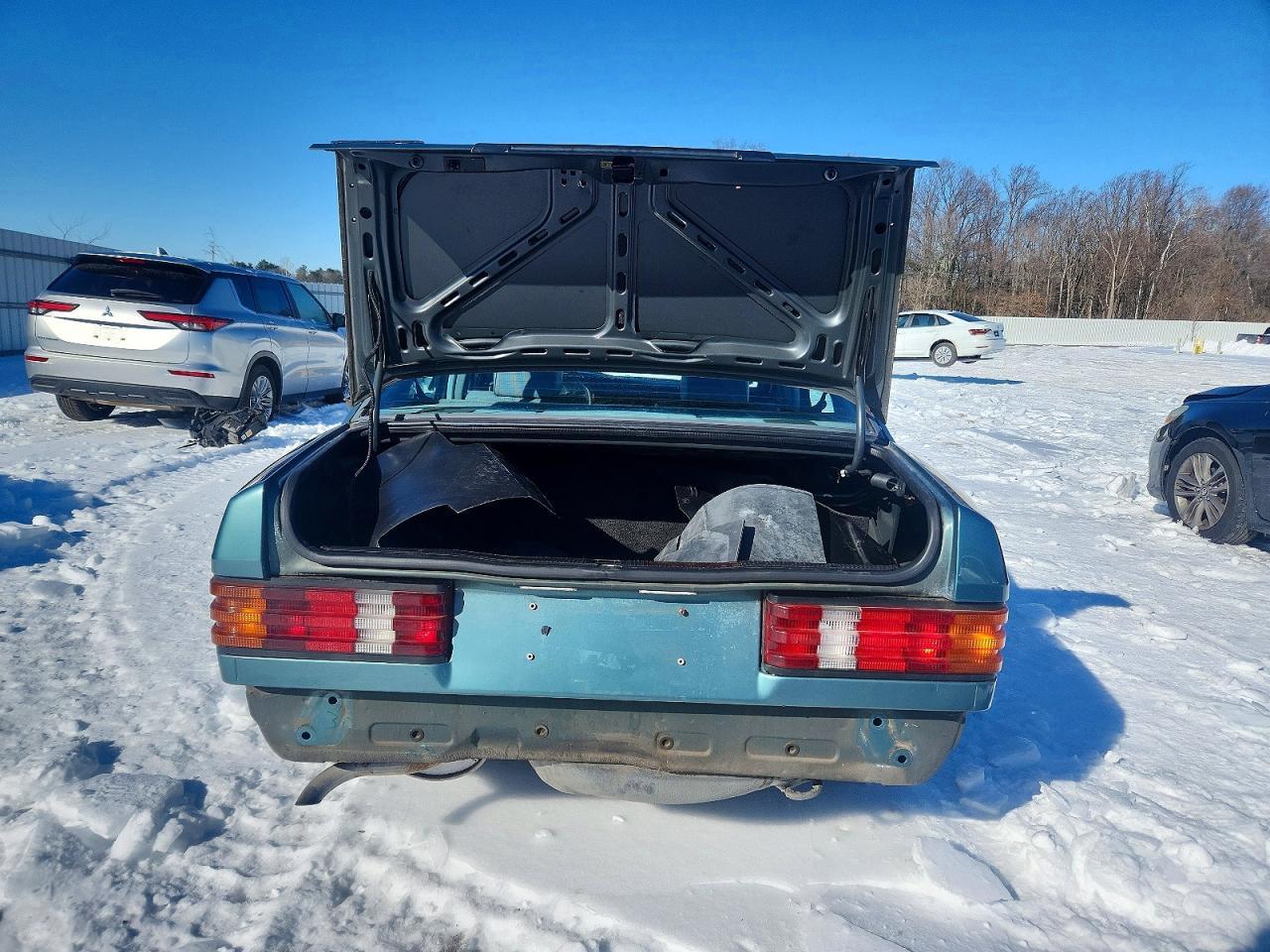 1985 Mercedes-Benz 190 E - Фото 6