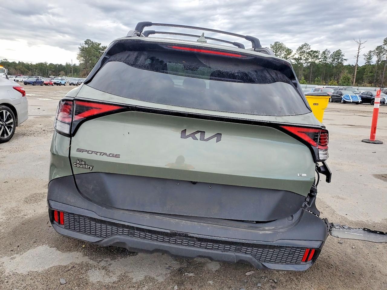 2025 Kia Sportage X Line - Image 6