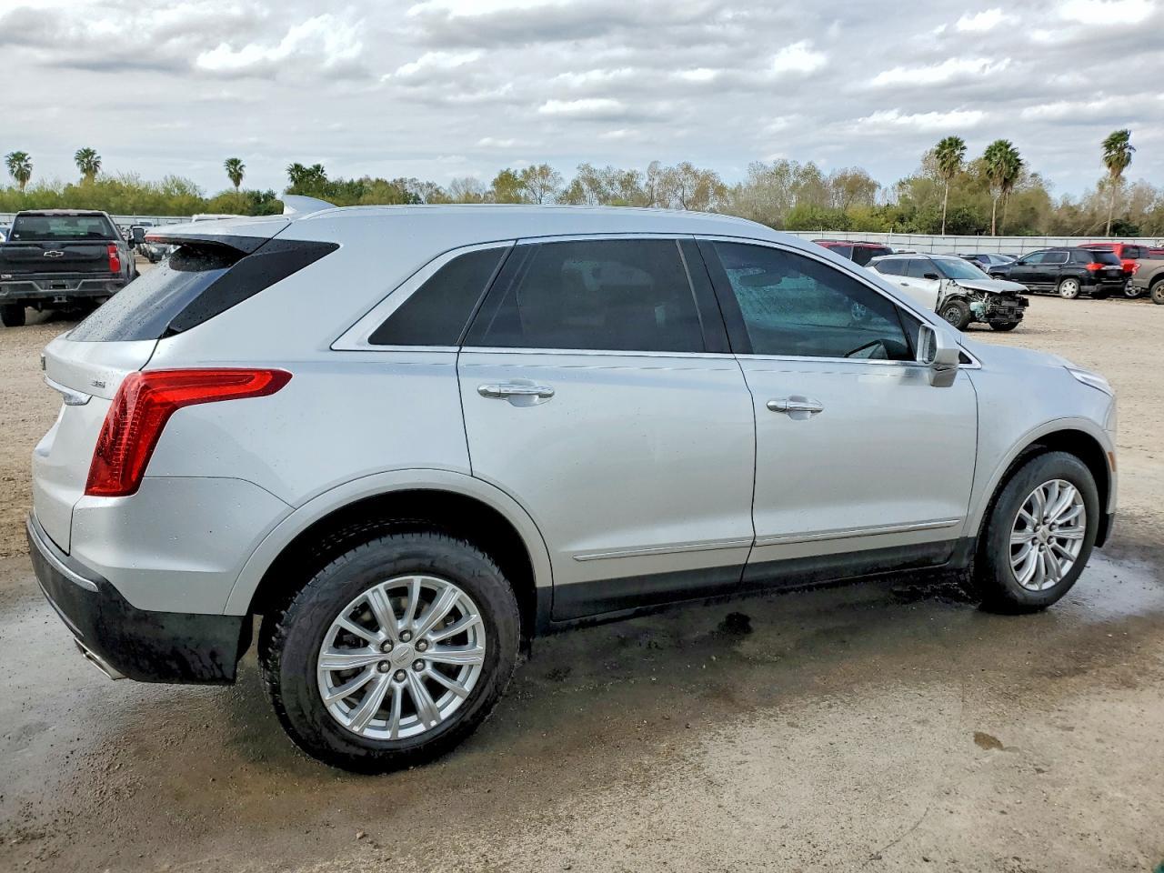 2019 Cadillac Xt5 - Фото 3