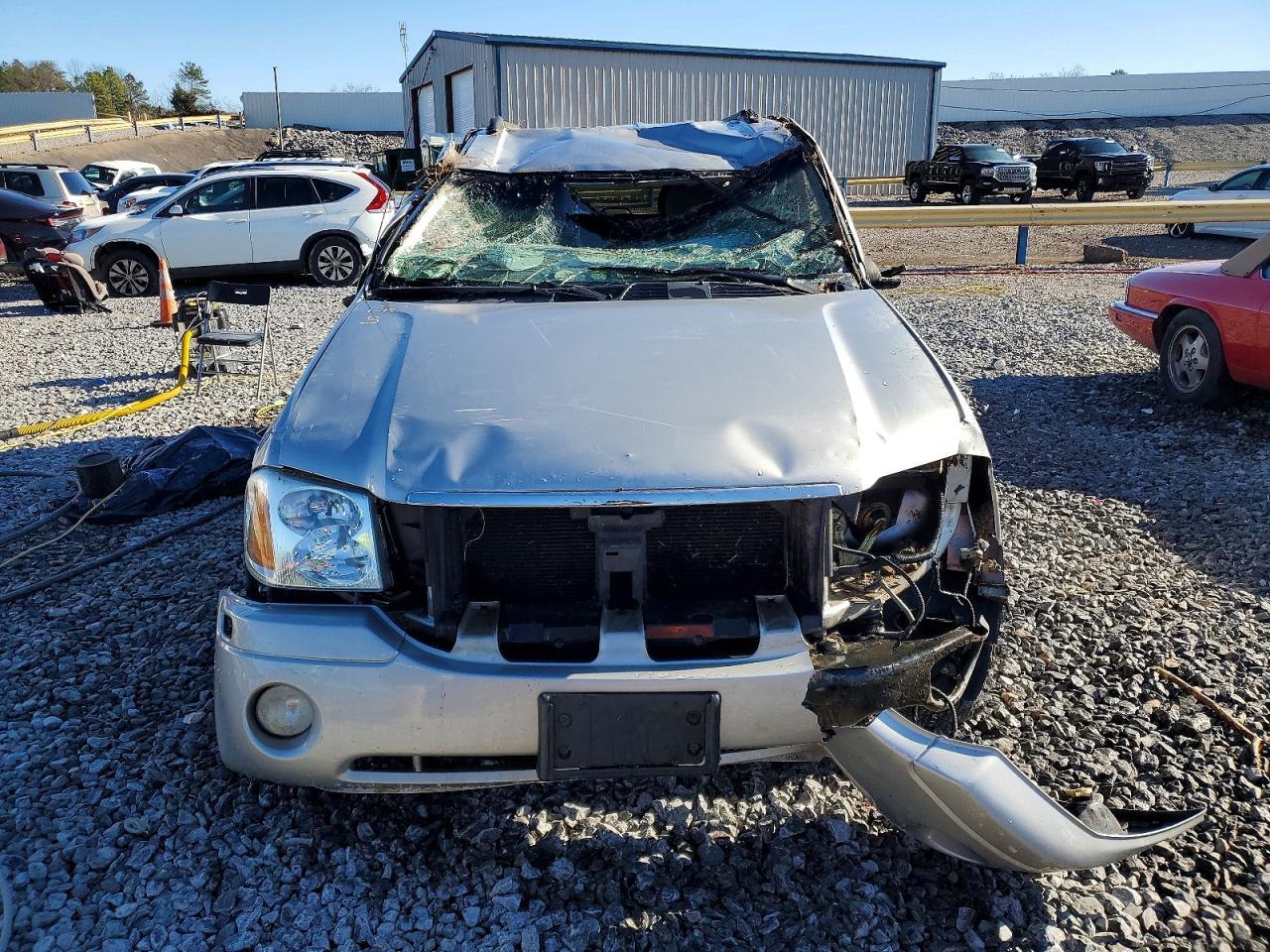 2004 GMC Envoy - Фото 5