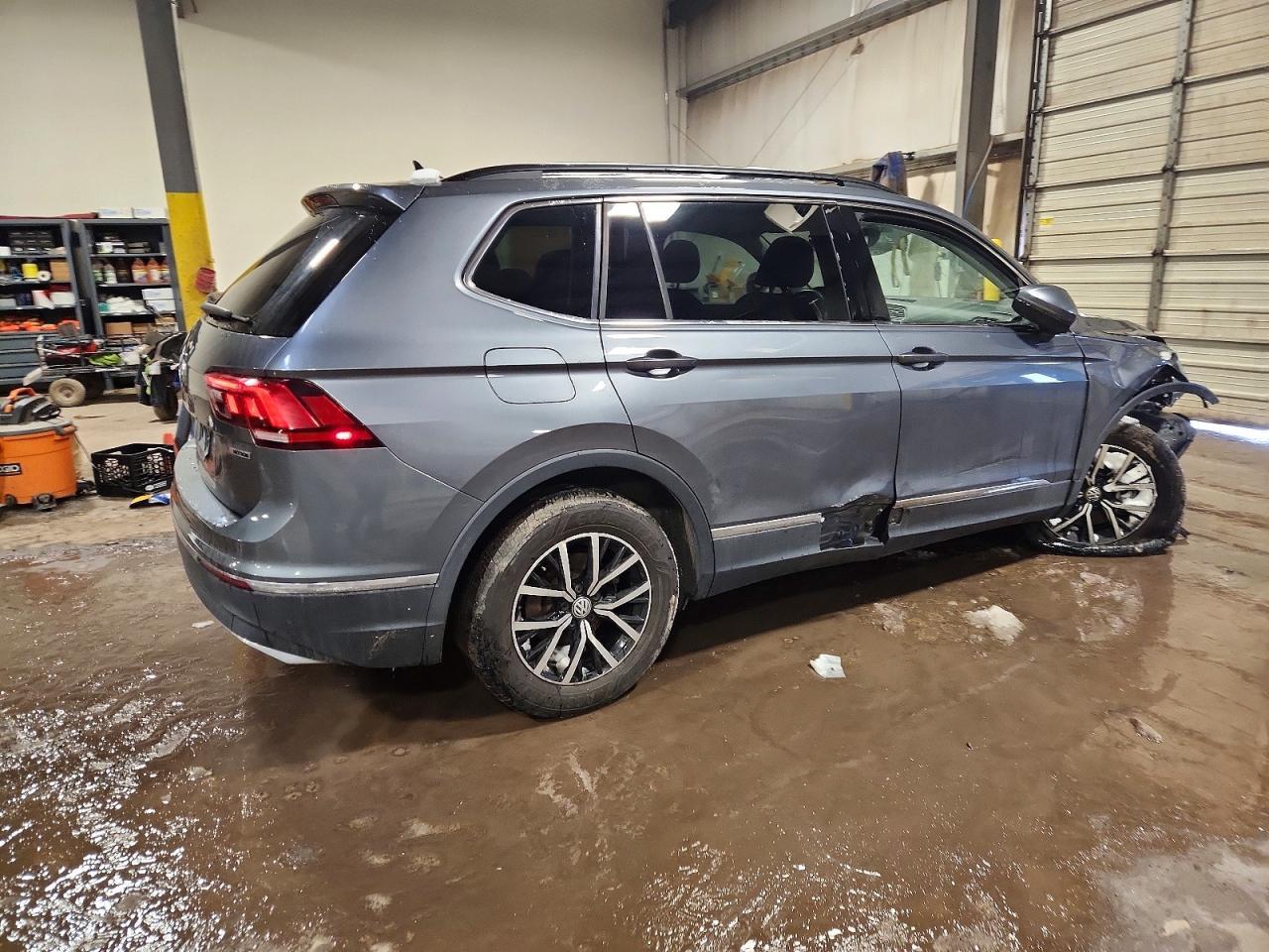 2021 Volkswagen Tiguan Se - Фото 3