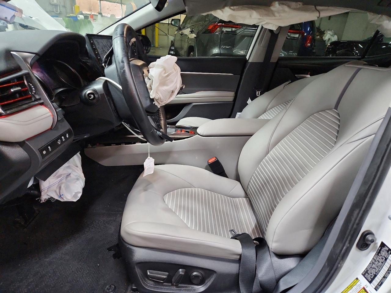 2023 Toyota Camry Se - Фото 7