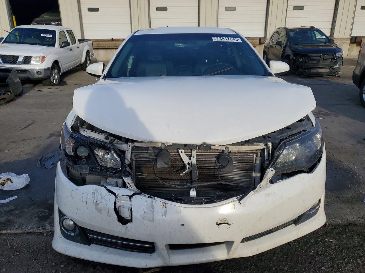 2014 Toyota Camry - Image 5