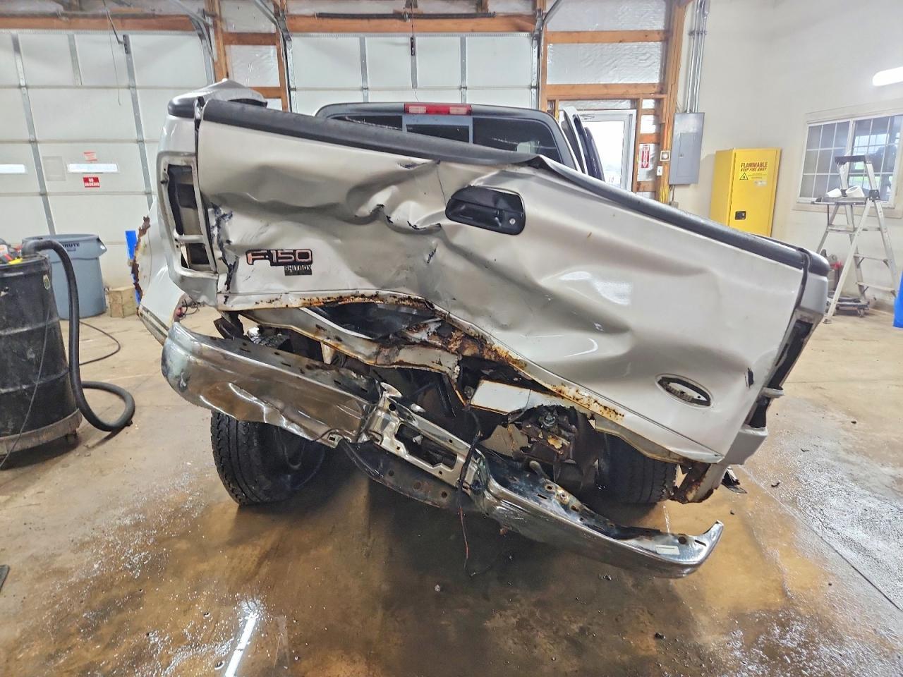 2003 Ford F150 - Фото 6