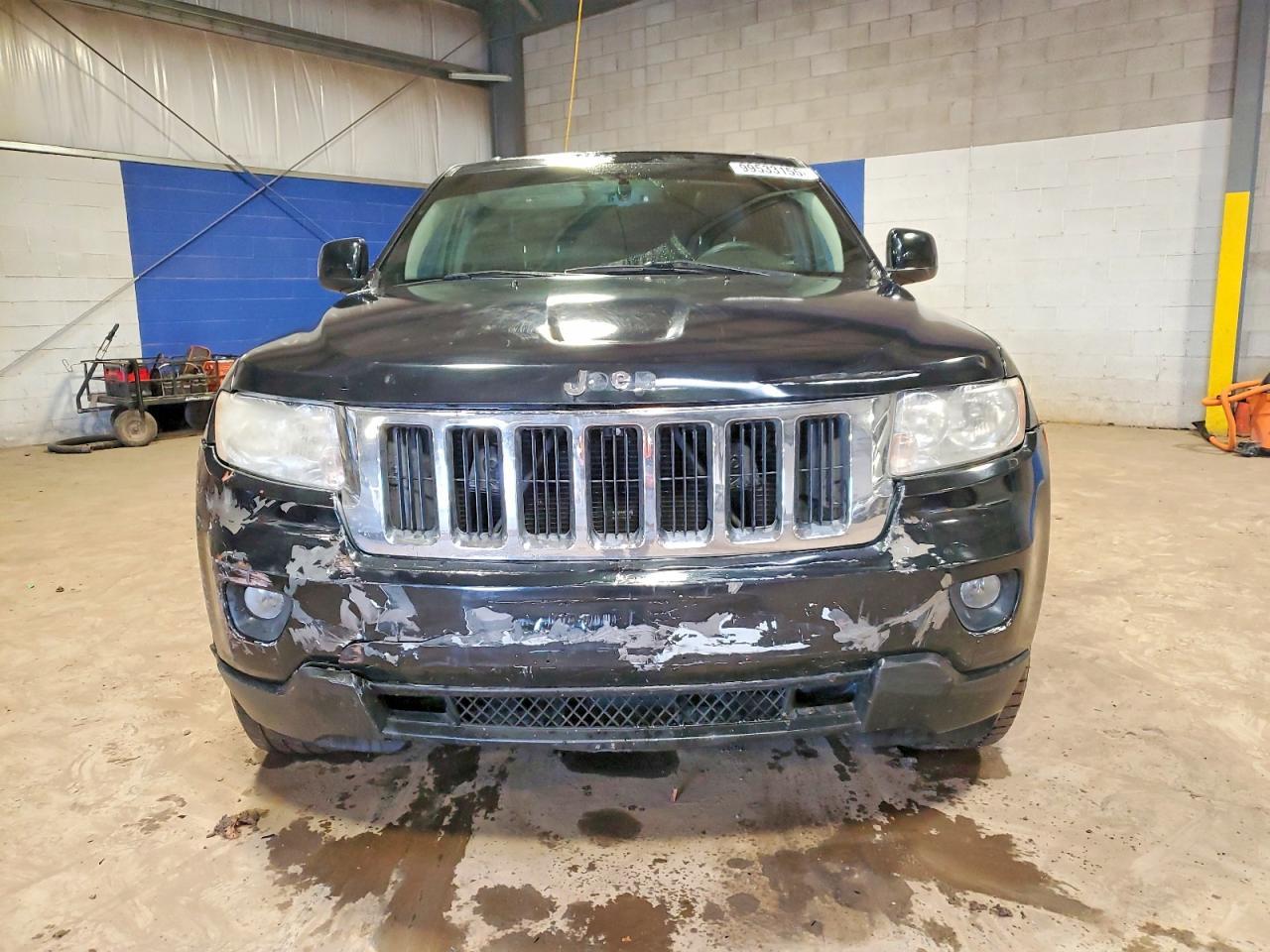 2012 Jeep Grand Cherokee Laredo - Image 5