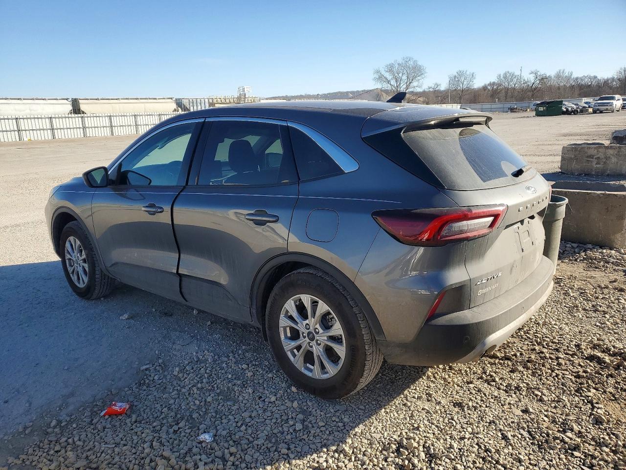 2024 Ford Escape Active - Image 2
