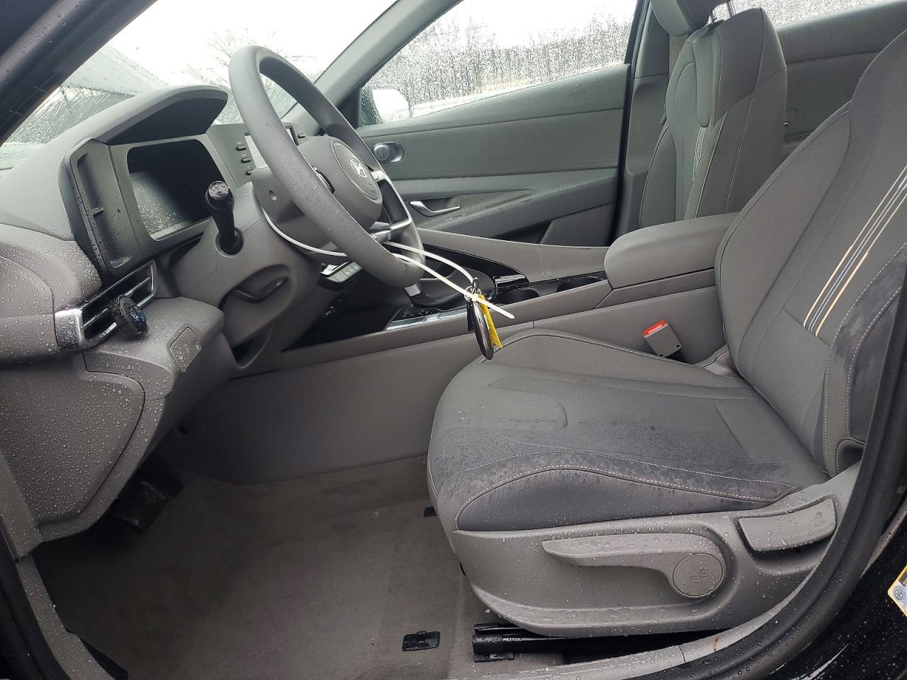 2025 Hyundai Elantra Blue - Фото 7