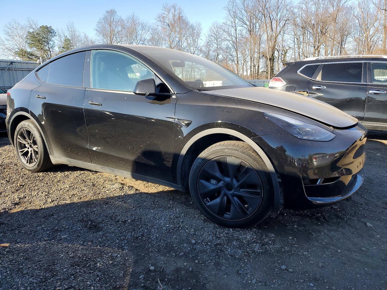 2024 Tesla Model Y - Фото 4