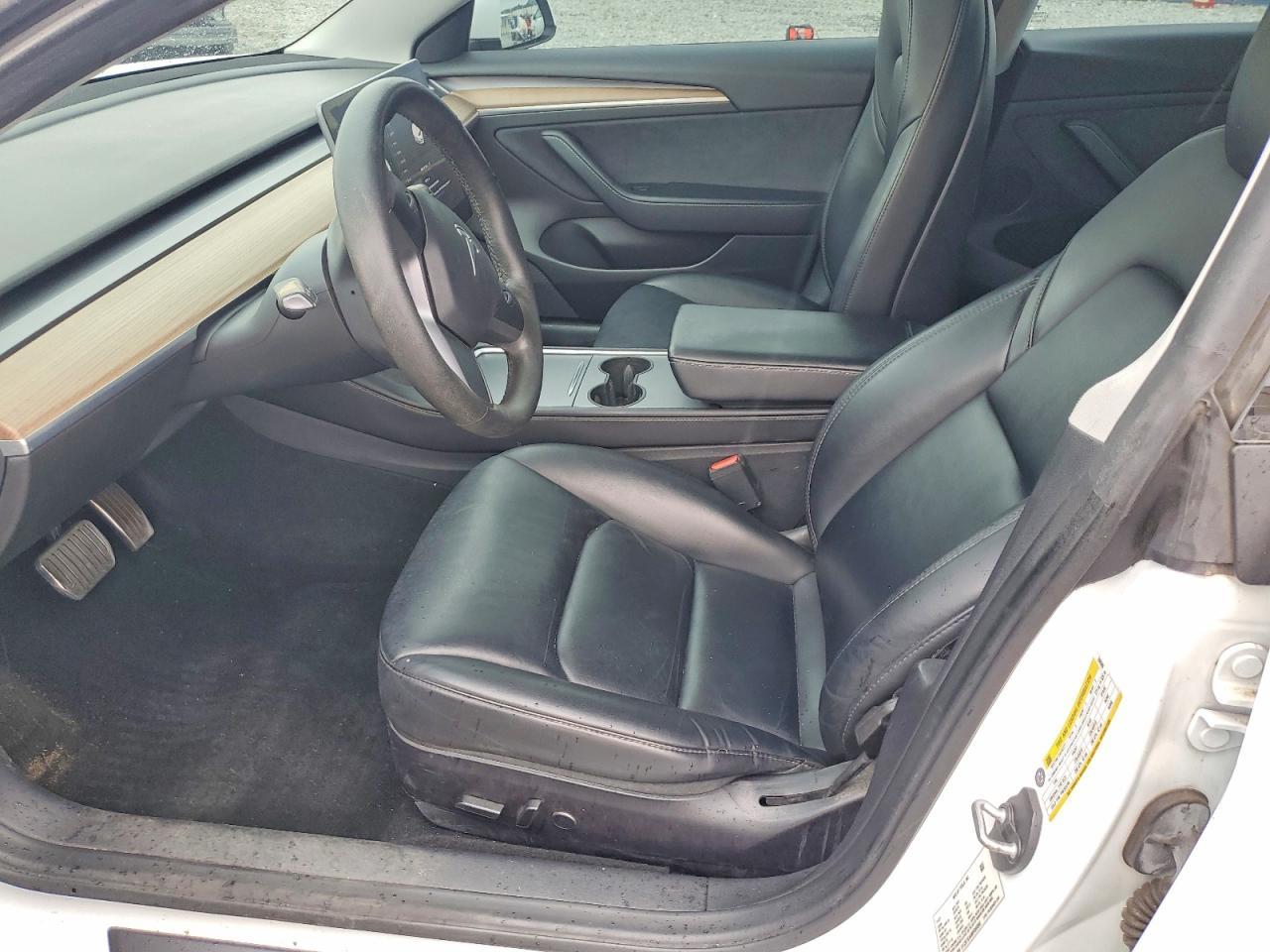 2021 Tesla Model 3 - Image 7