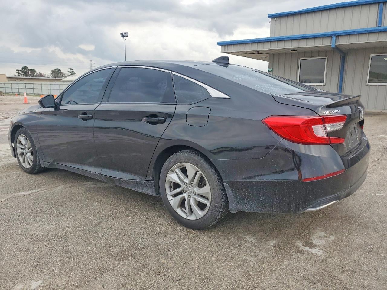 2019 Honda Accord Lx - Фото 2