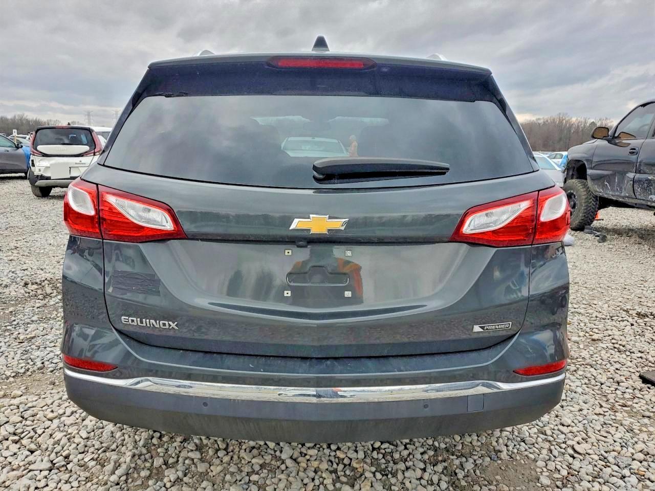 2018 Chevrolet Equinox Premier - Image 6
