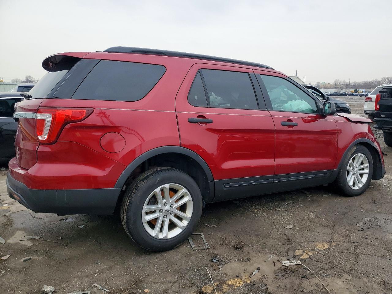 2016 Ford Explorer - Image 3