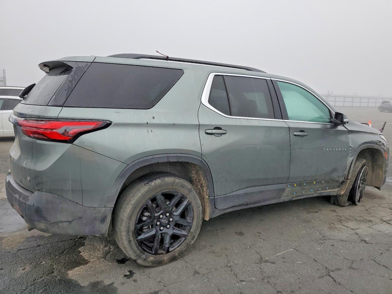 2023 Chevrolet Traverse Lt - Фото 3