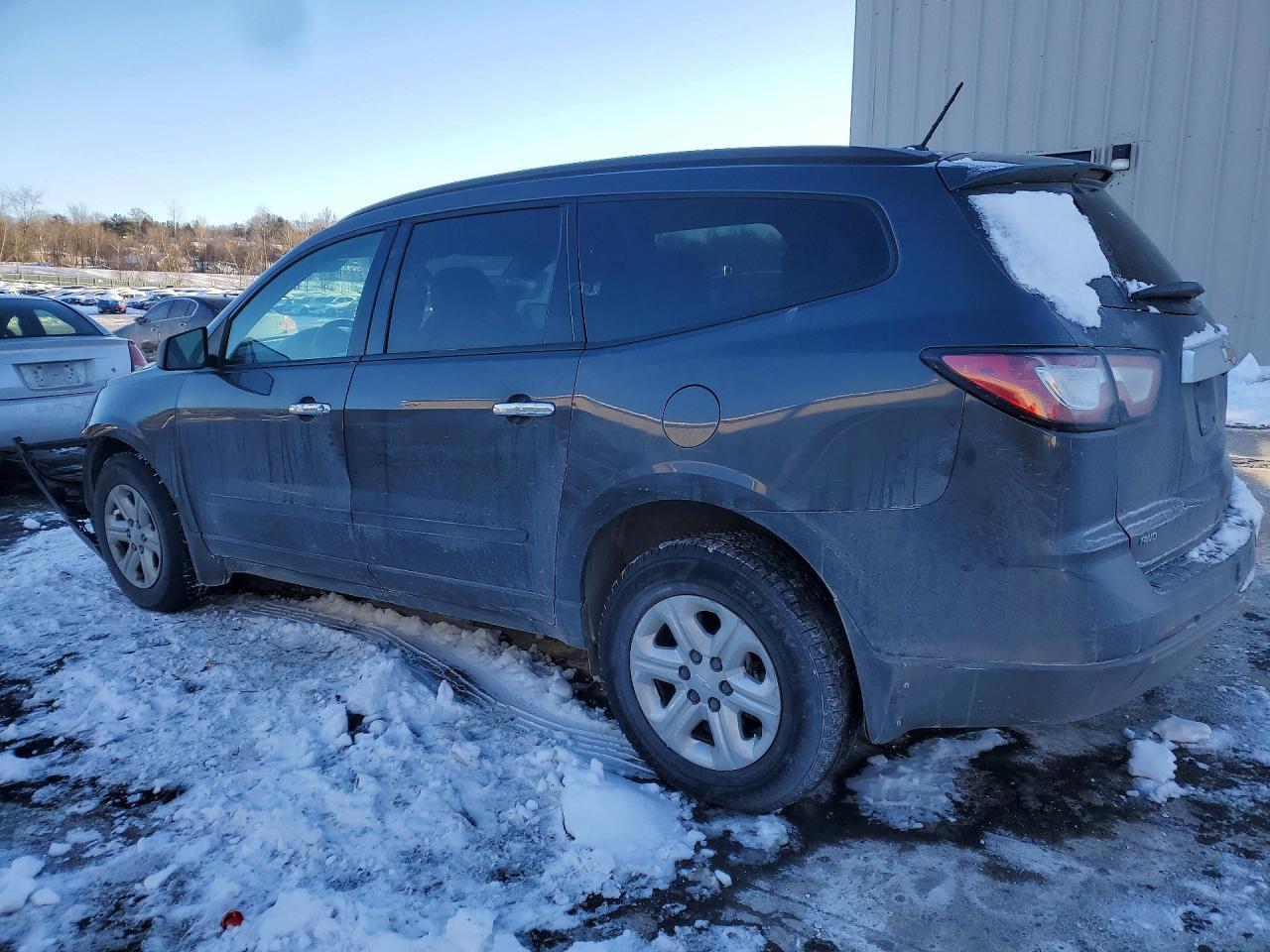 2014 Chevrolet Traverse Ls - Фото 2