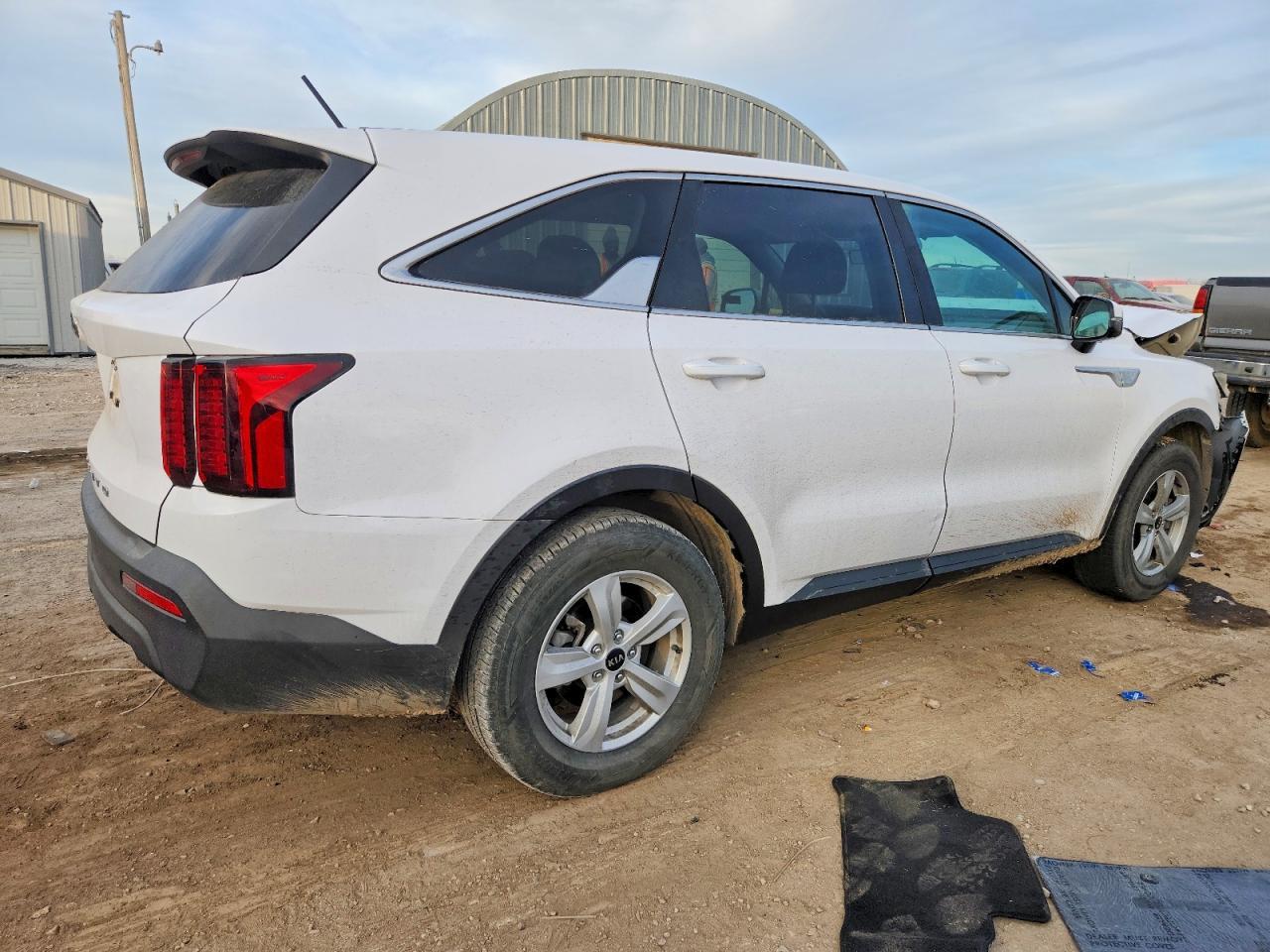 2021 Kia Sorento Lx - Фото 3