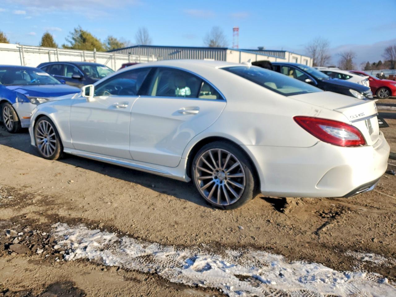 2015 Mercedes-Benz Cls 400 - Фото 2