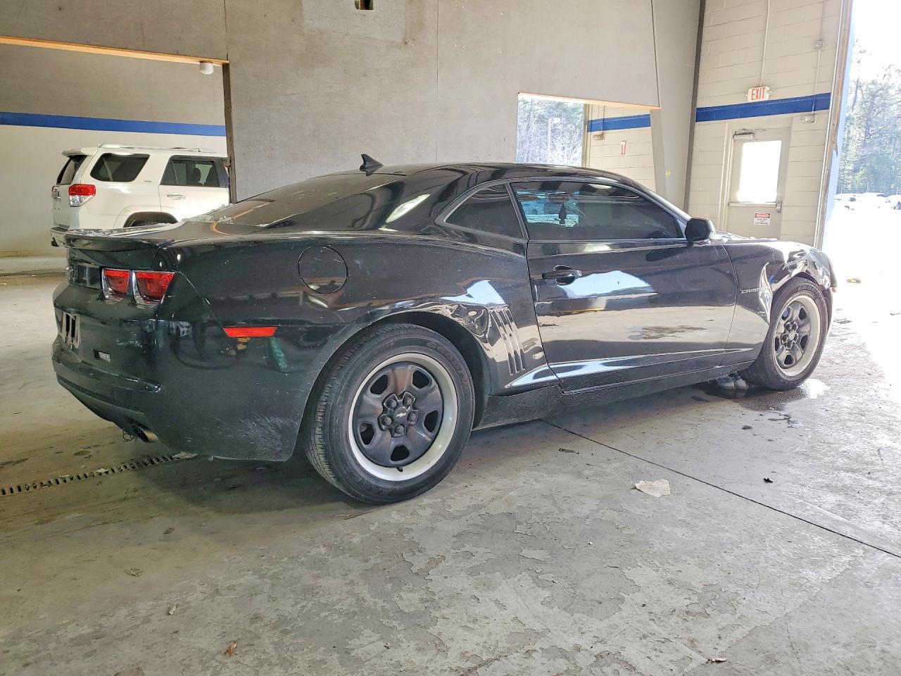 2013 Chevrolet Camaro Ls - Image 3