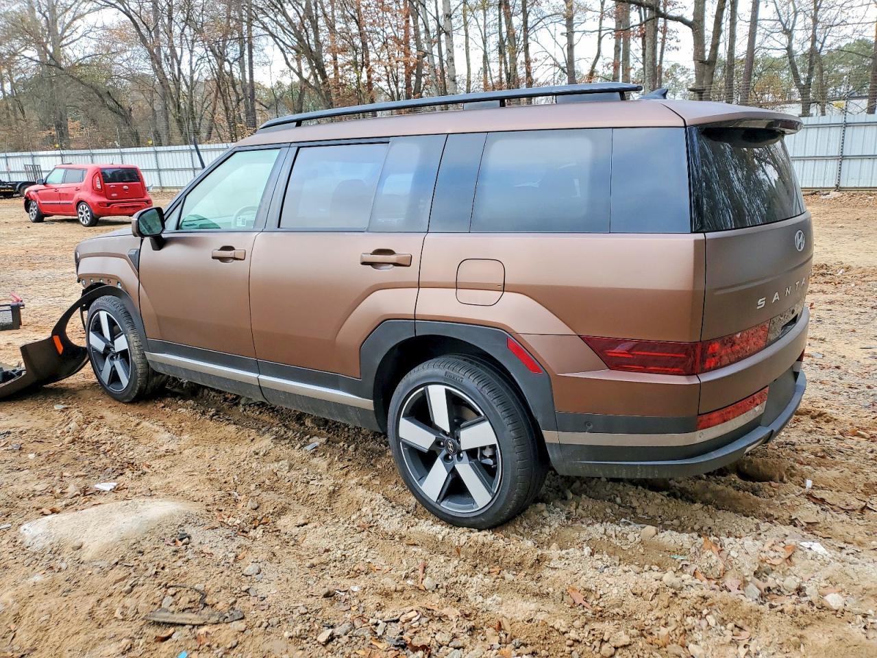 2024 Hyundai Santa Fe - Image 2