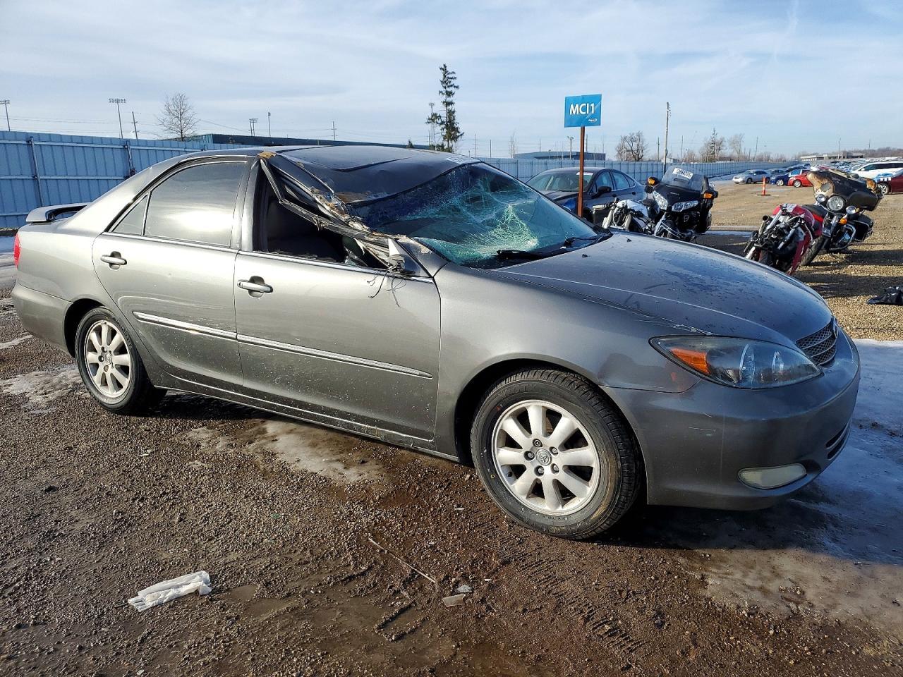 2003 Toyota Camry Xle V6 - Image 4