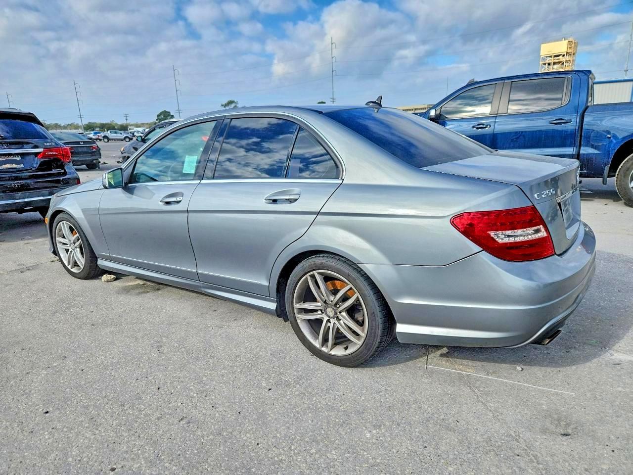 2012 Mercedes-Benz C 250 - Image 2
