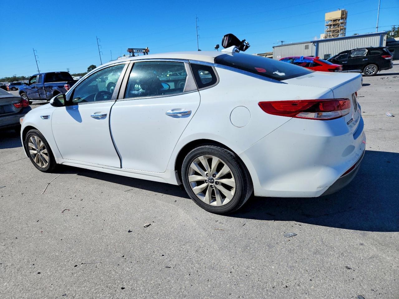 2016 Kia Optima Lx - Фото 2
